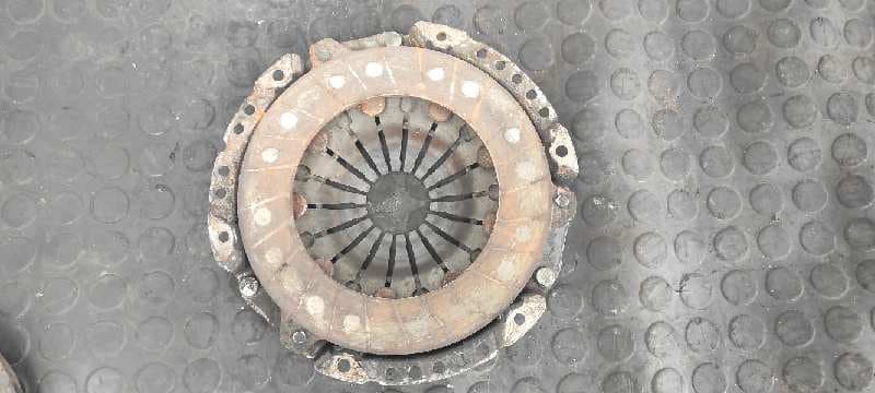 Recambio de KIT EMBRAGUE para OPEL KADETT E 16SV referencia OEM IAM 46400 9
