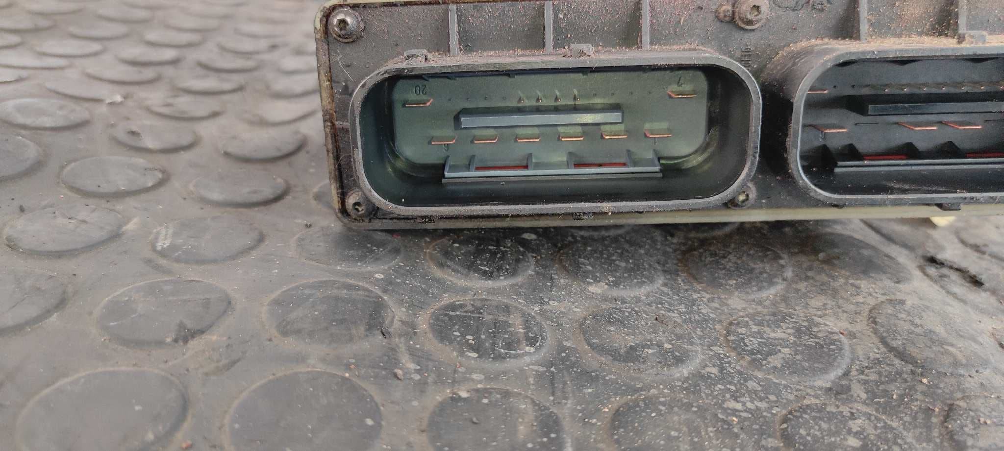 Recambio de CAJA RELES VENTILADORES para OPEL ZAFIRA A Y20DTH referencia OEM IAM 24410130 5