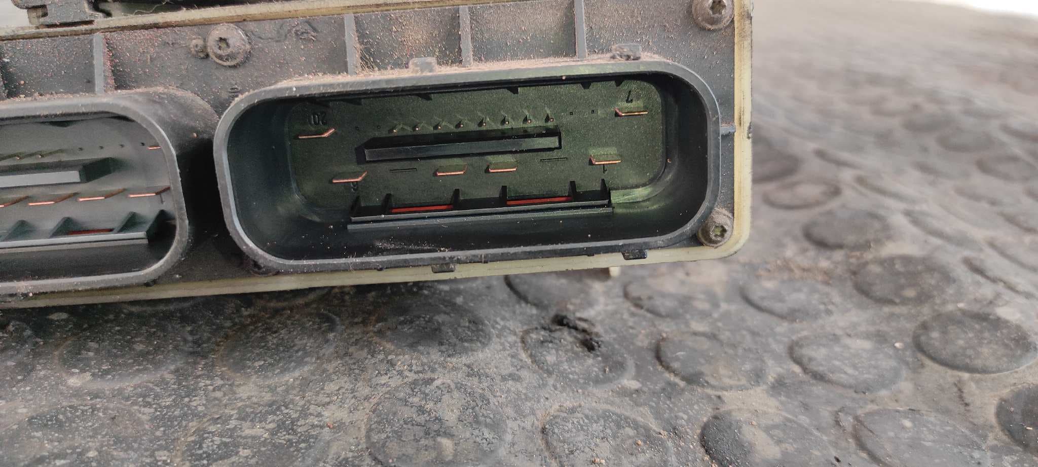 Recambio de CAJA RELES VENTILADORES para OPEL ZAFIRA A Y20DTH referencia OEM IAM 24410130 6
