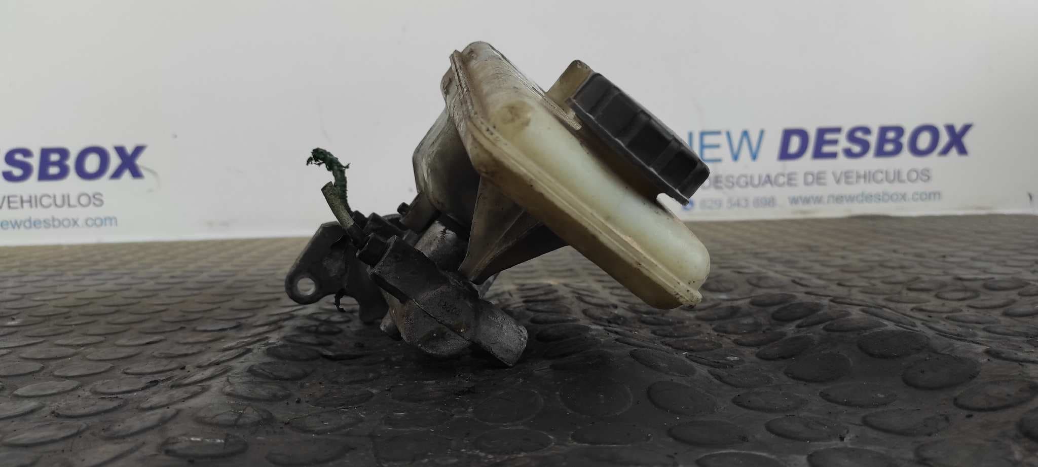 Recambio de BOMBA FRENO para OPEL VIVARO 1.9 CDTI CAT (F9Q-760 / L08) F9Q U7 referencia OEM IAM 32067008C 4