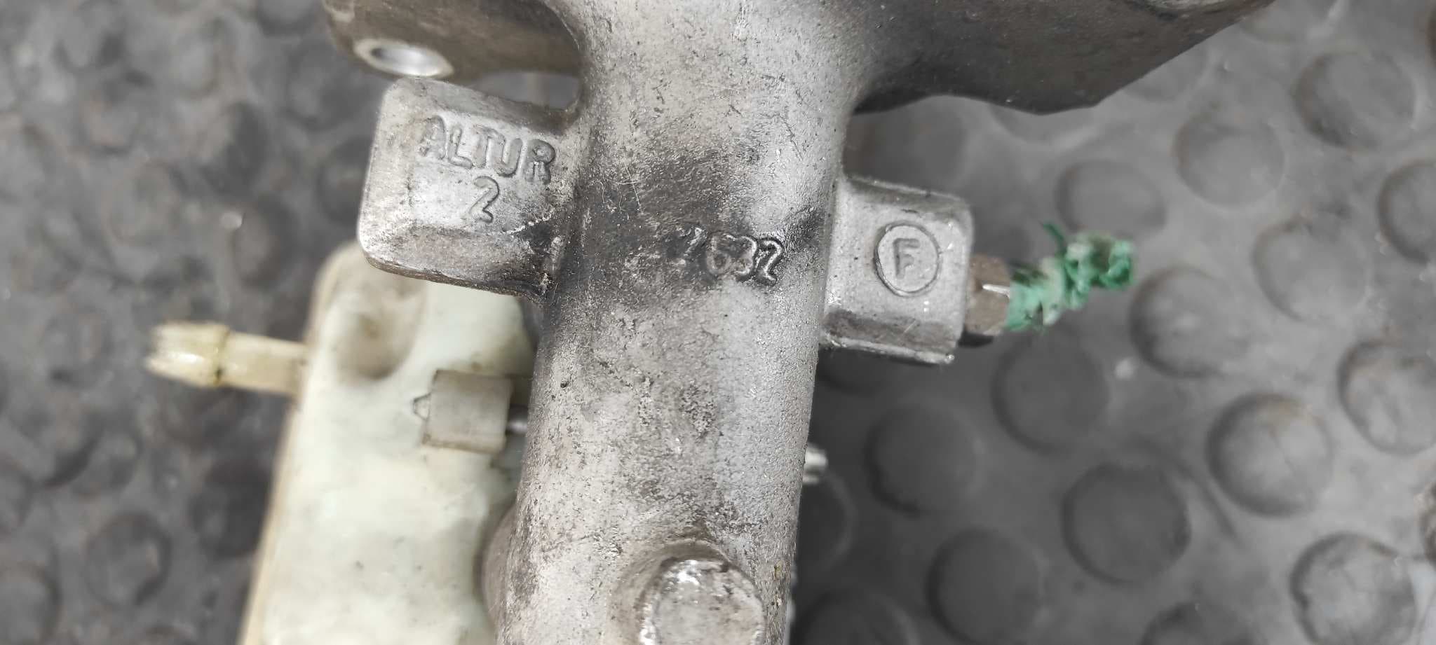 Recambio de BOMBA FRENO para OPEL VIVARO 1.9 CDTI CAT (F9Q-760 / L08) F9Q U7 referencia OEM IAM 32067008C 5