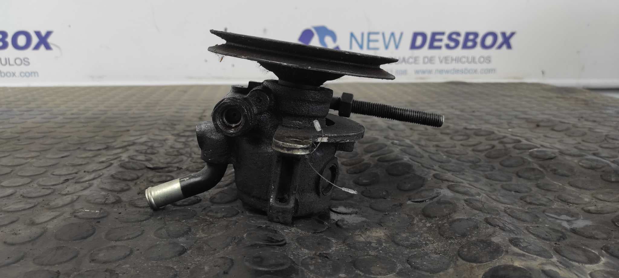 Recambio de BOMBA DIRECCION para OPEL KADETT E 16D referencia OEM IAM 90190479 4