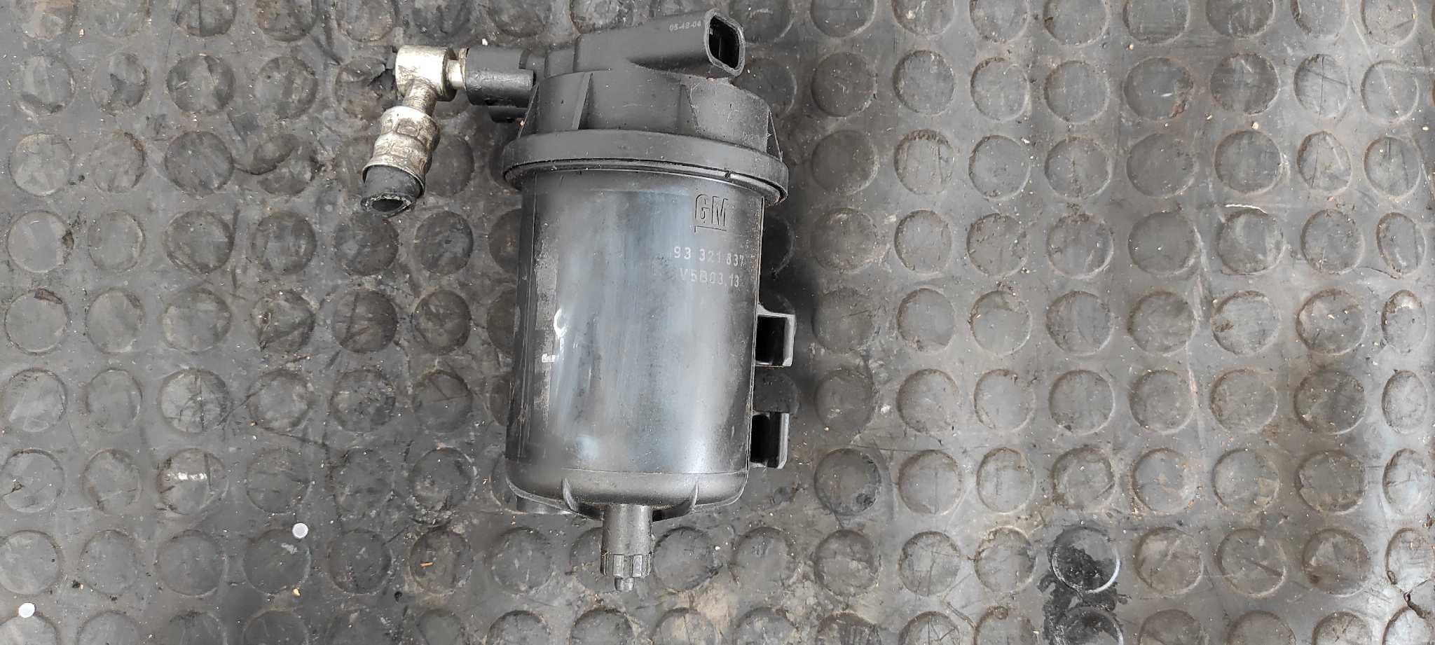 Recambio de SOPORTE FILTRO GASOIL para OPEL MERIVA 1.7 Z17DTH referencia OEM IAM 93321837