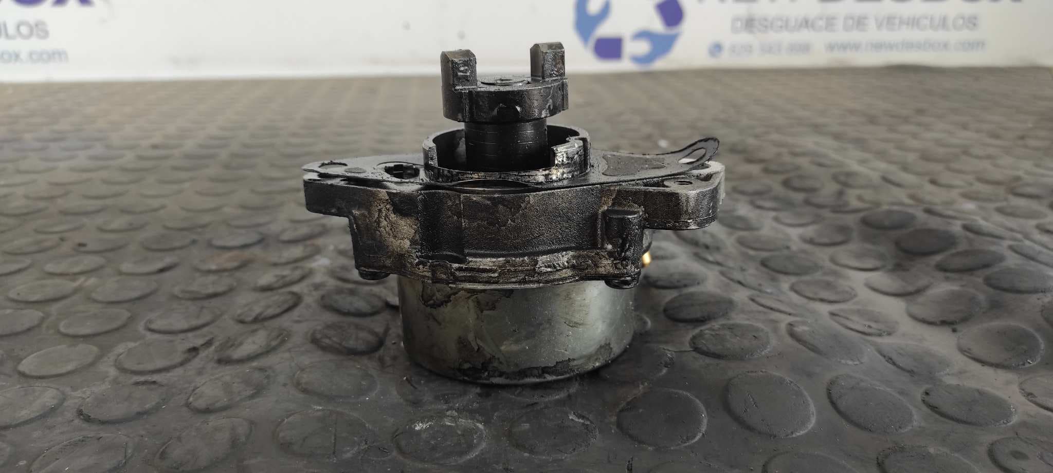 Recambio de DEPRESOR FRENO / BOMBA VACIO para OPEL COMBO (CORSA C) Z13DT referencia OEM IAM 55193232 4