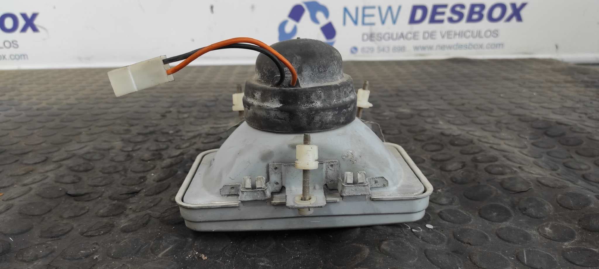 Recambio de FARO ANTINIEBLA IZQUIERDO para NISSAN VANETTE (C 220) referencia OEM IAM 301121760 3