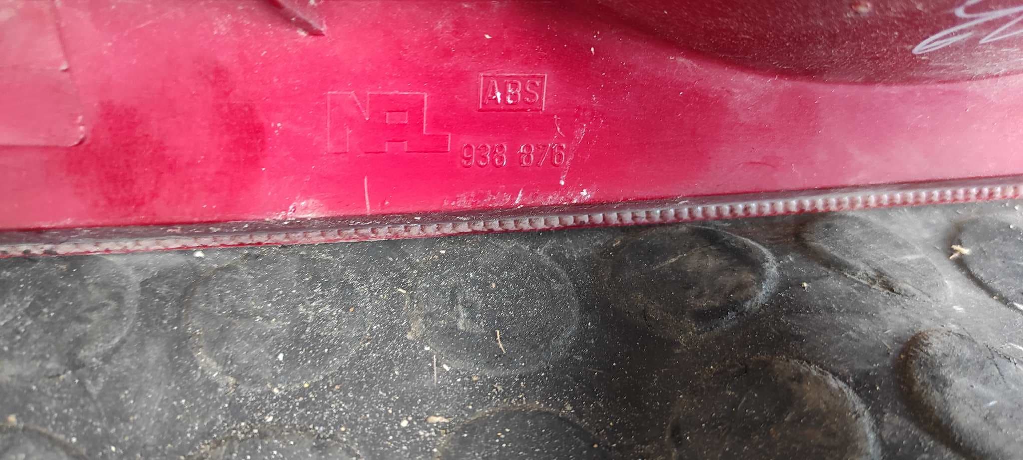 Recambio de PILOTO TRASERO DERECHO para FORD COUGAR (MC) V6 LCBA       referencia OEM IAM 938876   - PLATA 7