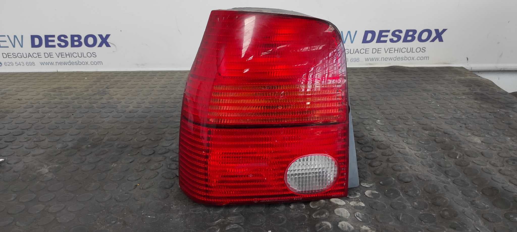 Recambio de PILOTO TRASERO IZQUIERDO para VOLKSWAGEN LUPO (6X1/6E1) referencia OEM IAM 6X0945111D