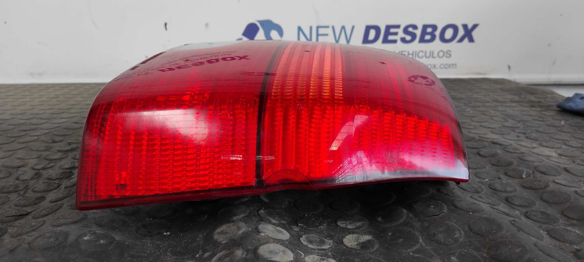 Recambio de PILOTO TRASERO DERECHO para VOLKSWAGEN LUPO (6X1/6E1) referencia OEM IAM 6X0945112D 5