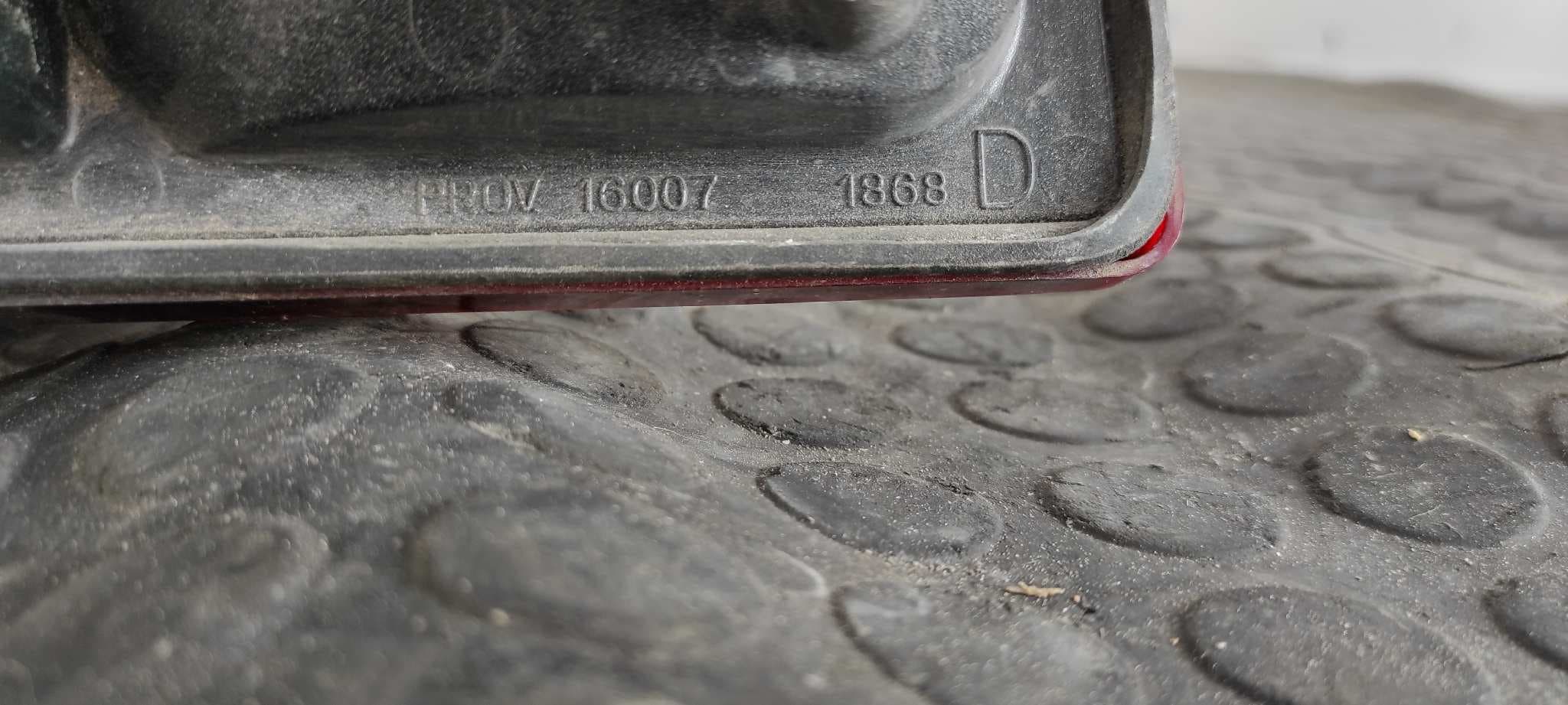 Recambio de PILOTO TRASERO DERECHO para SEAT MALAGA GL 021A2000 referencia OEM IAM 16007 1868   - GRIS 7