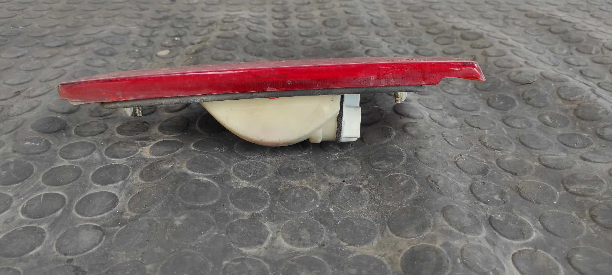 Recambio de PILOTO TRASERO IZQUIERDO INTERIOR para RENAULT 11 F2N referencia OEM IAM 45043   - BLANCO 6