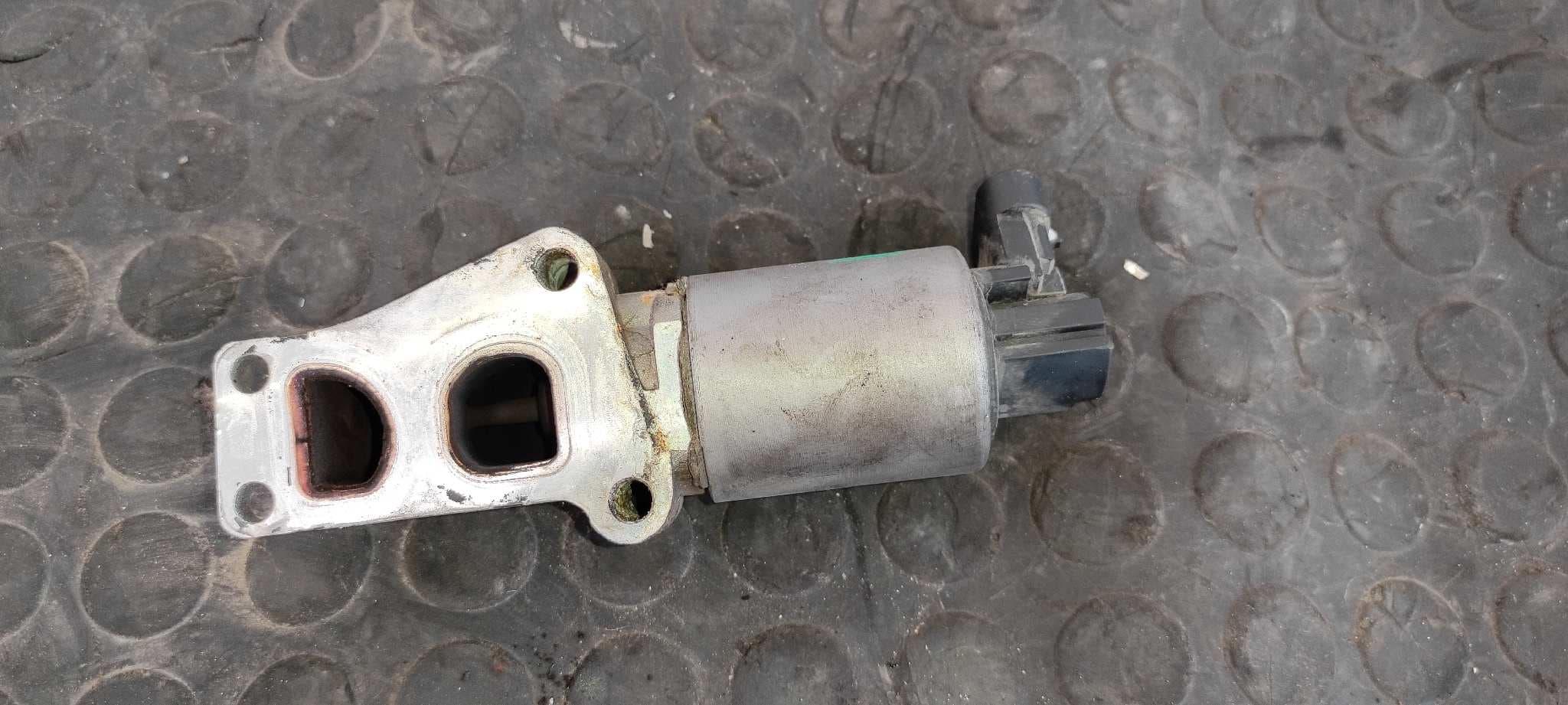 Recambio de VALVULA EGR para OPEL ASTRA TWIN TOP 1.6 16V Z16XEP referencia OEM IAM 24445720   - NEGRO 4