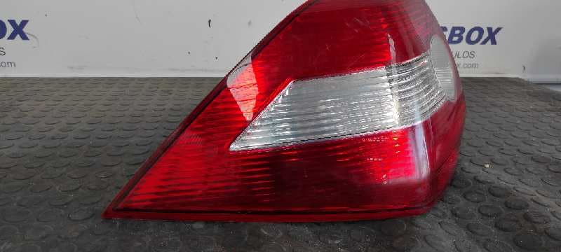Recambio de PILOTO TRASERO IZQUIERDO para RENAULT MEGANE II CLASSIC BERLINA 1.6 16V K4M T7 referencia OEM IAM    - GRIS 6