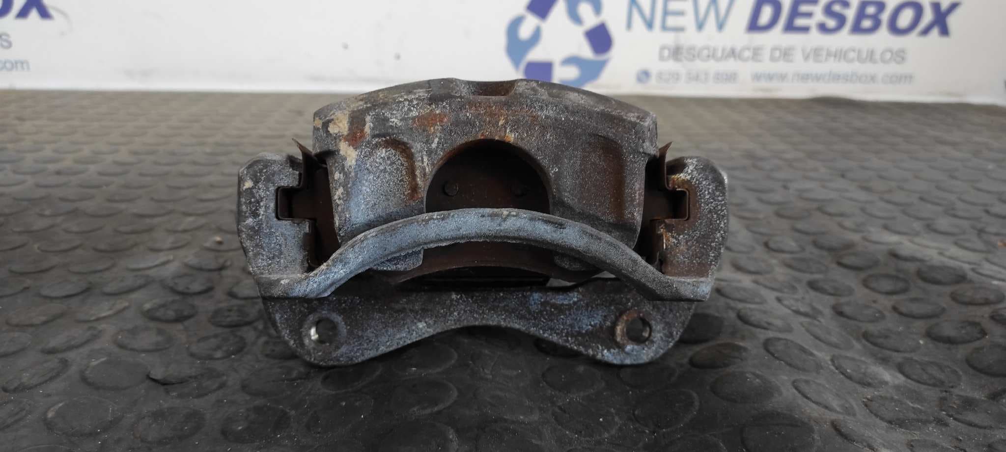 Recambio de PINZA DE FRENO DELANTERA DERECHA para SSANGYONG REXTON D/662LA referencia OEM IAM BC141005   - AZUL 2
