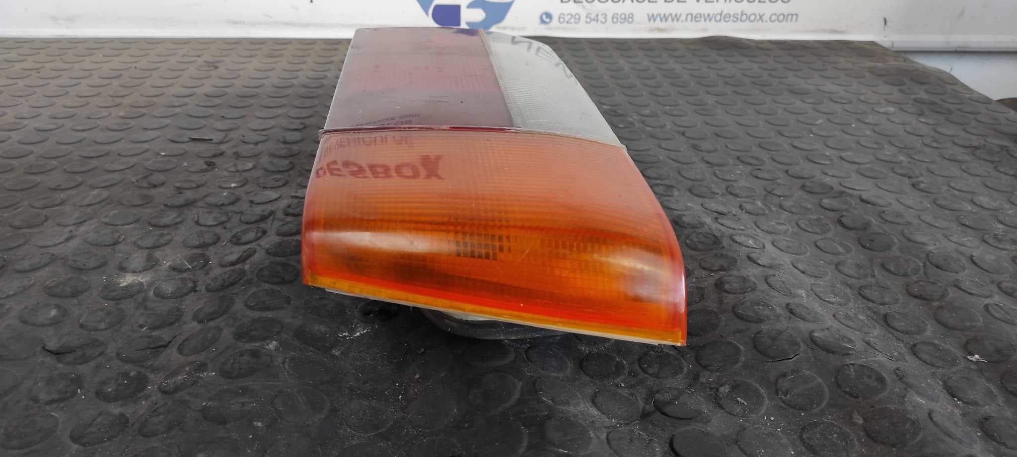 Recambio de PILOTO TRASERO IZQUIERDO para PEUGEOT 505 BERLINA referencia OEM IAM FRANKANI 4
