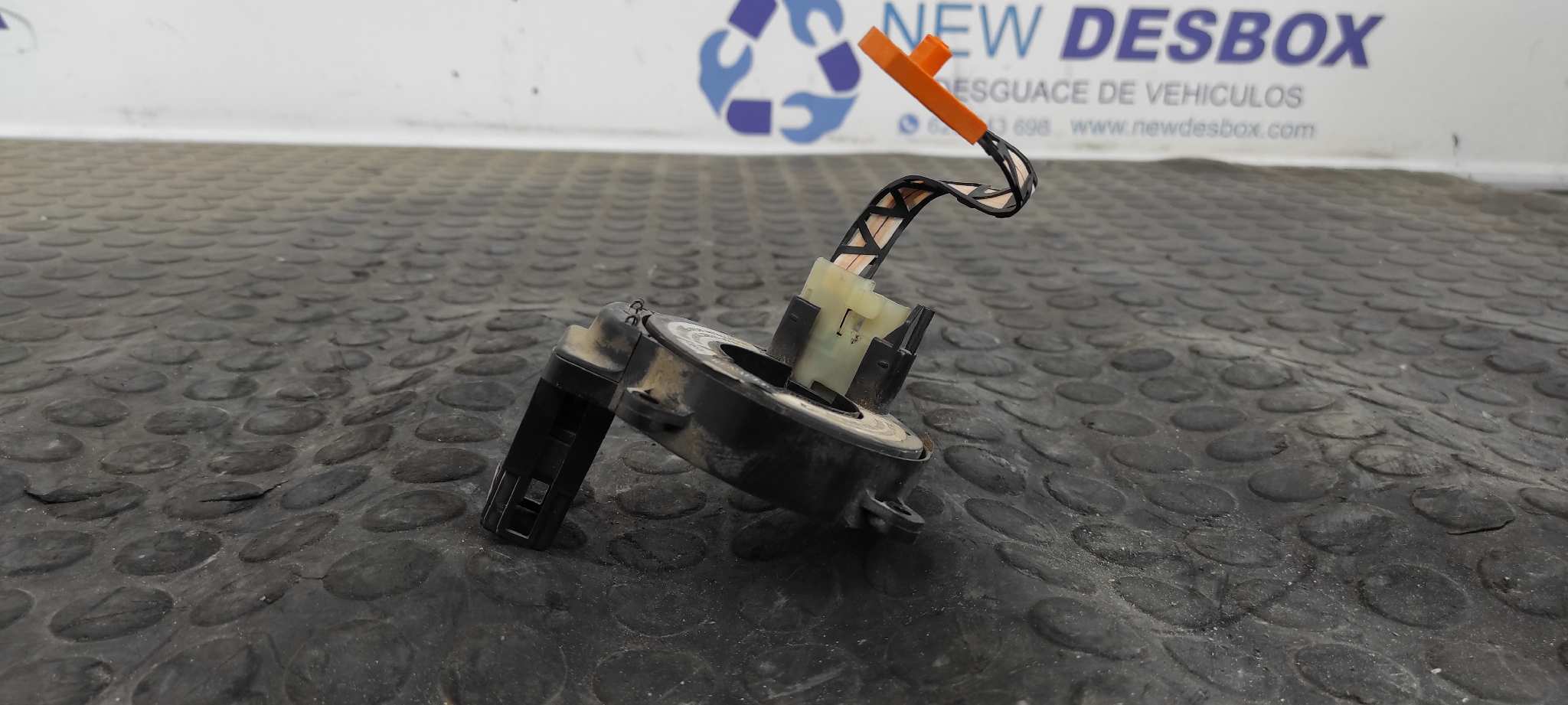 Recambio de ANILLO AIRBAG para RENAULT KANGOO (F/KC0) F8QP6 referencia OEM IAM 7700840099F   - BLANCO 4