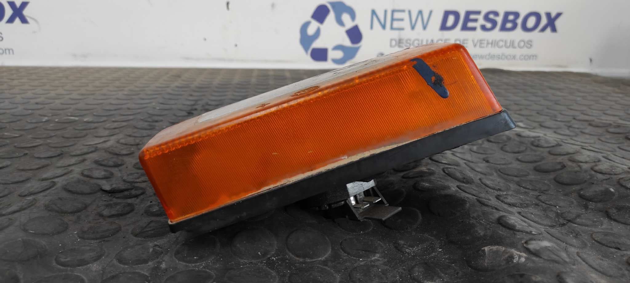 Recambio de PILOTO TRASERO DERECHO INTERIOR para AUDI 100 BERLINA (443) 2.2 KU referencia OEM IAM 443945226   - AZUL 6