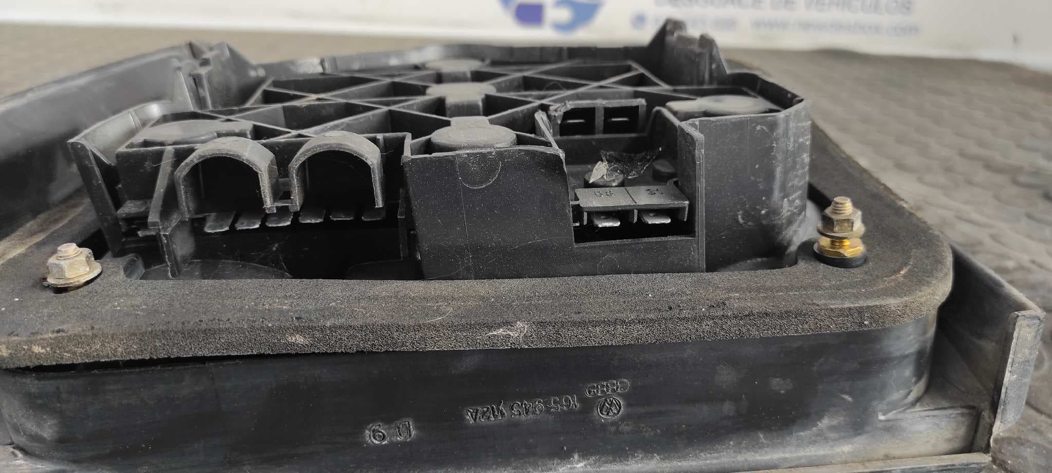 Recambio de PILOTO TRASERO DERECHO para VOLKSWAGEN JETTA (165/167) referencia OEM IAM 165945112A 5