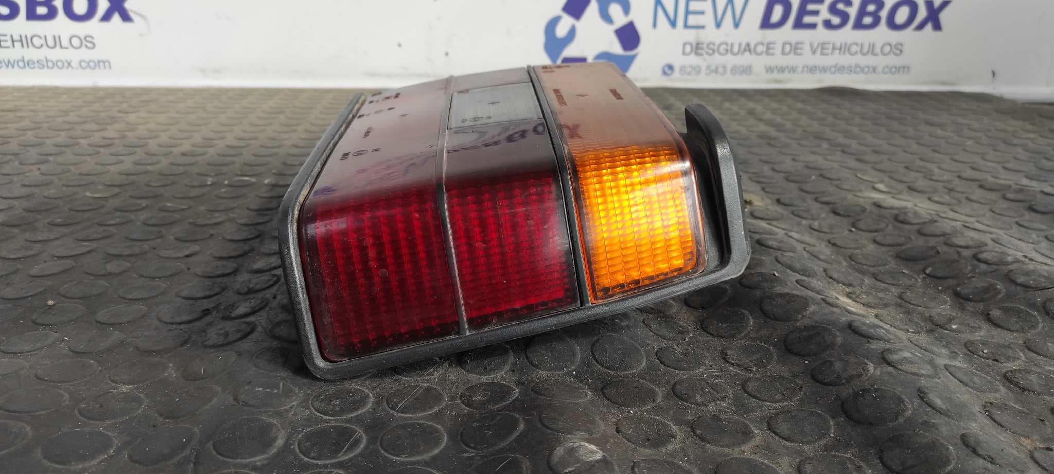 Recambio de PILOTO TRASERO DERECHO para VOLKSWAGEN JETTA (165/167) referencia OEM IAM 165945112A 6