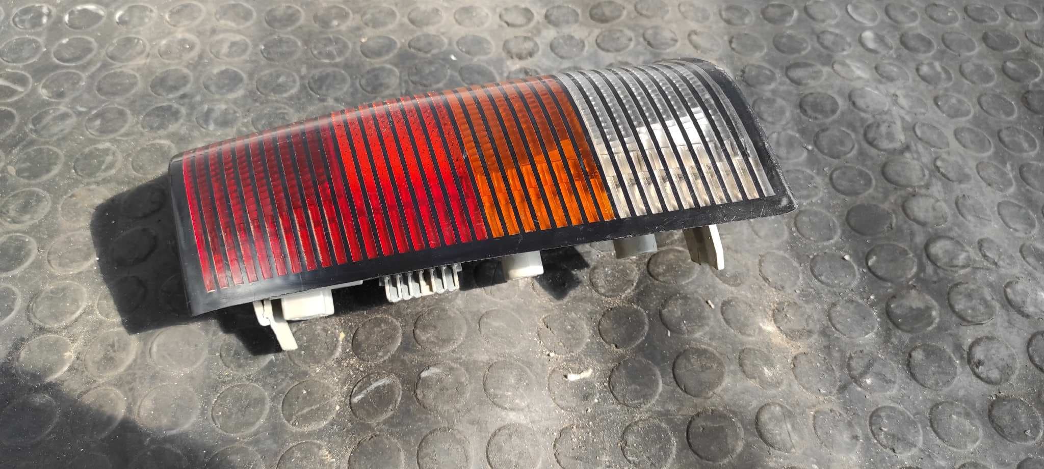 Recambio de PILOTO TRASERO IZQUIERDO para OPEL KADETT E referencia OEM IAM 395463 4