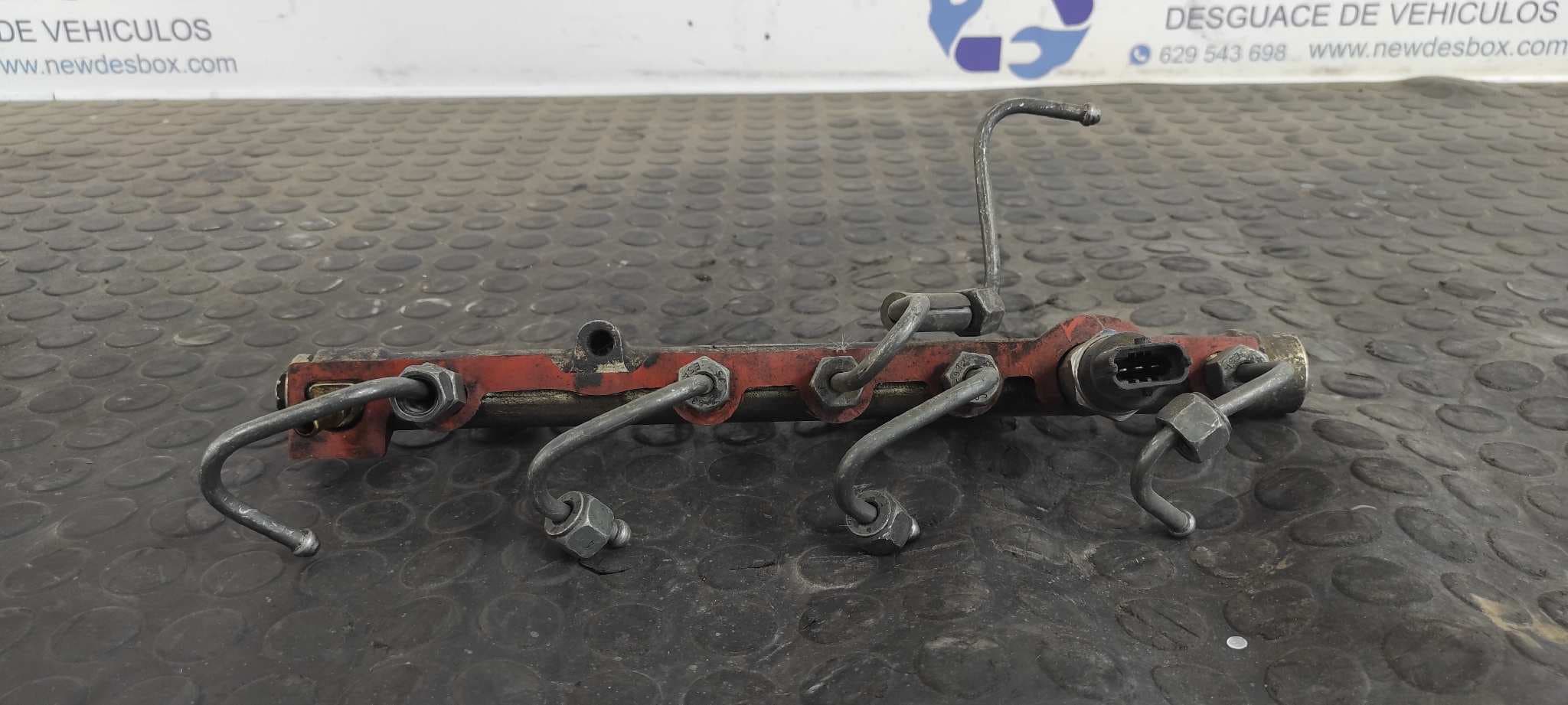 Recambio de RAMPA INYECTORA para RENAULT SCENIC II F9Q referencia OEM IAM 0445214078   - PLATA 2