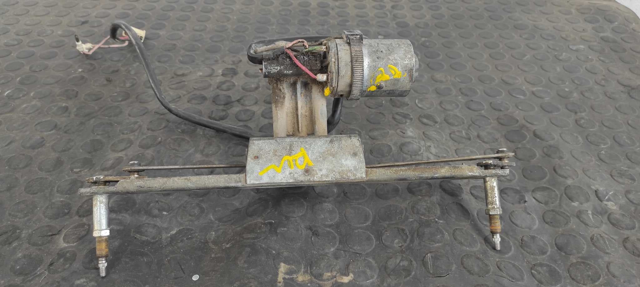 Recambio de MOTOR LIMPIA DELANTERO para RENAULT 6 1.0 referencia OEM IAM 0390236002 6