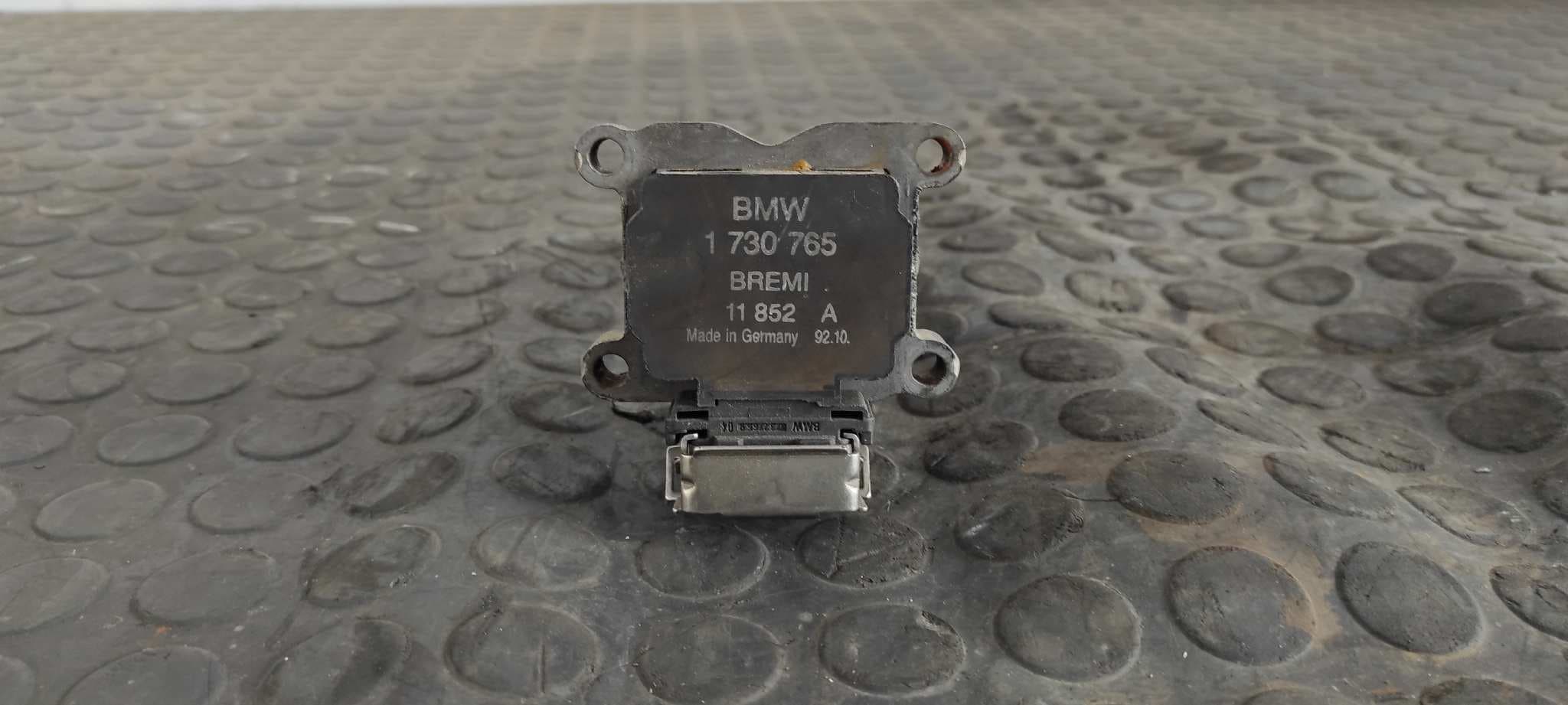 Recambio de BOBINA ENCENDIDO para BMW SERIE 5 BERLINA (E34) 525i (141kW) M50B25 referencia OEM IAM 1730765   - BLANCO 3