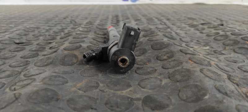 Recambio de INYECTOR para OPEL CORSA C 1.3 16V CDTI CAT (Z 13 DT / LN9) Z13DT  referencia OEM IAM 044110083 2