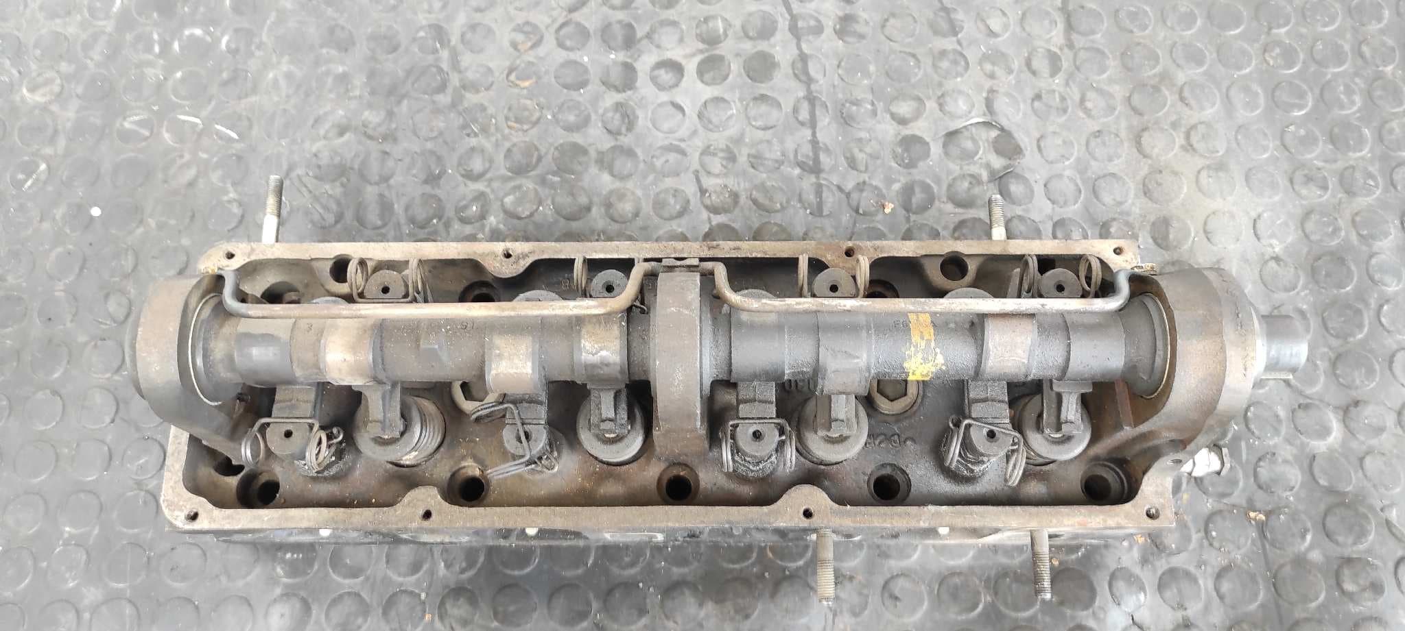 Recambio de CULATA para FORD SIERRA BERLINA LCS referencia OEM IAM 85HM6090BB 8
