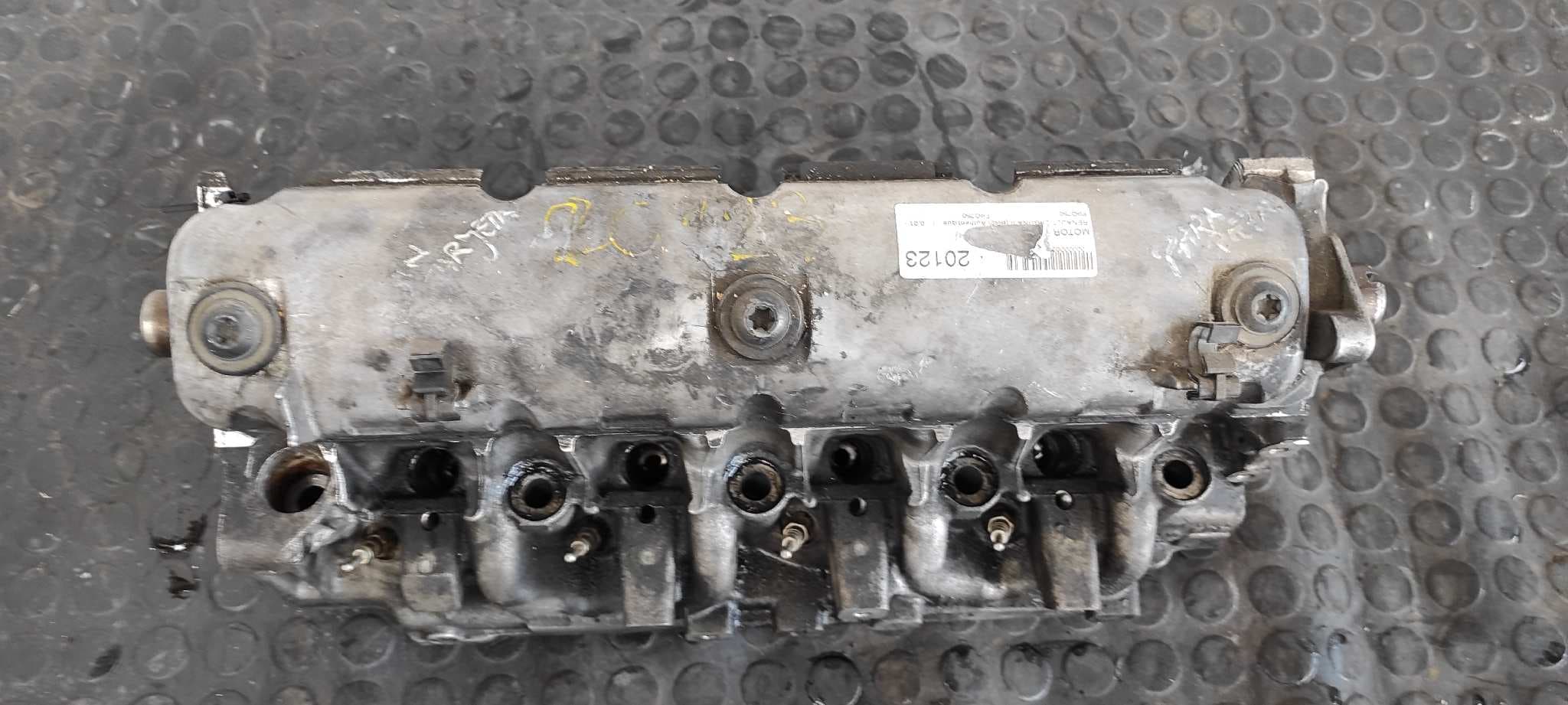Recambio de CULATA para RENAULT LAGUNA II (BG0) F9Q750 referencia OEM IAM FDP 3557   - VERDE 4