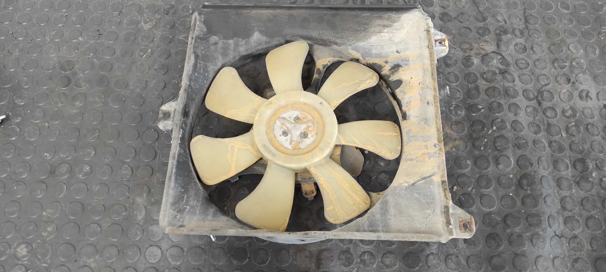 Recambio de ELECTROVENTILADOR para TOYOTA RAV 4 FUNCRUISER (A1) 2.0 16V CAT 3SFE referencia OEM IAM    - ROJO 2