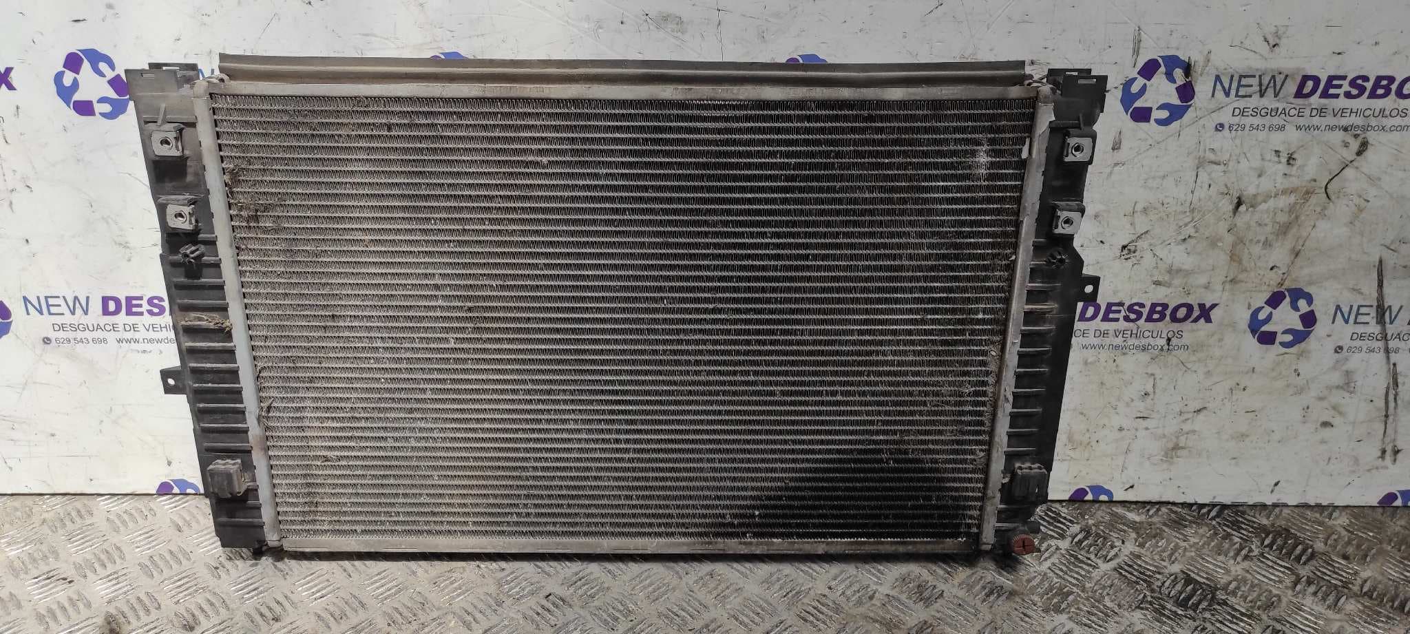 Recambio de RADIADOR AGUA para VOLKSWAGEN PASSAT BERLINA (3B2) Básico AHL referencia OEM IAM CL1   - GRIS 6