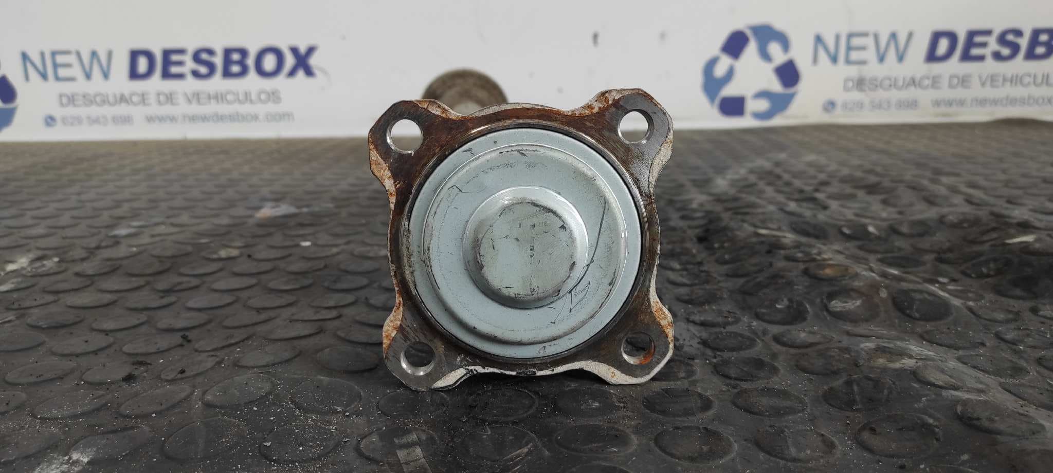 Recambio de TRANSMISION TRASERA DERECHA para TOYOTA RAV 4 FUNCRUISER (A1) 2.0 16V CAT 3SFE referencia OEM IAM DA08   - ROJO 3