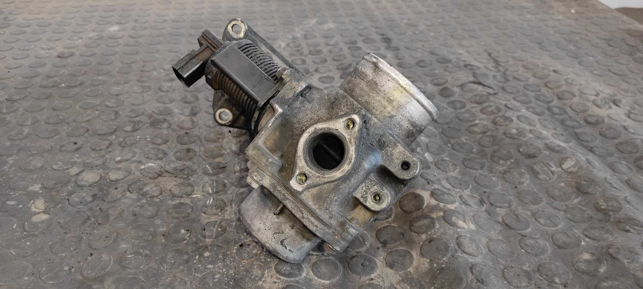 Recambio de VALVULA EGR para RENAULT TRAFIC COMBI (AB 4.01) 6 - plazas (L2H1) acristalado parcial 2,9t   Combi largo G9UB7 referencia OEM IAM 8200270539B   - BLANCO 8