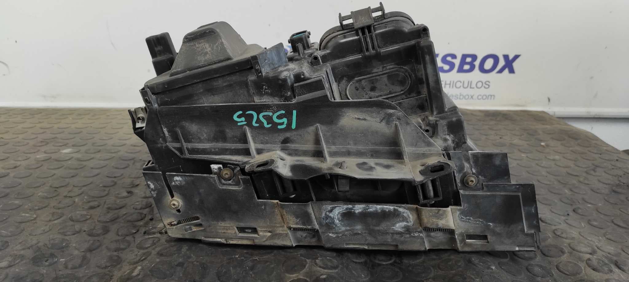 Recambio de FARO IZQUIERDO para BMW SERIE 7 (E38) 2.8 24V CAT 286S1G     referencia OEM IAM 631283520219   - GRIS 2