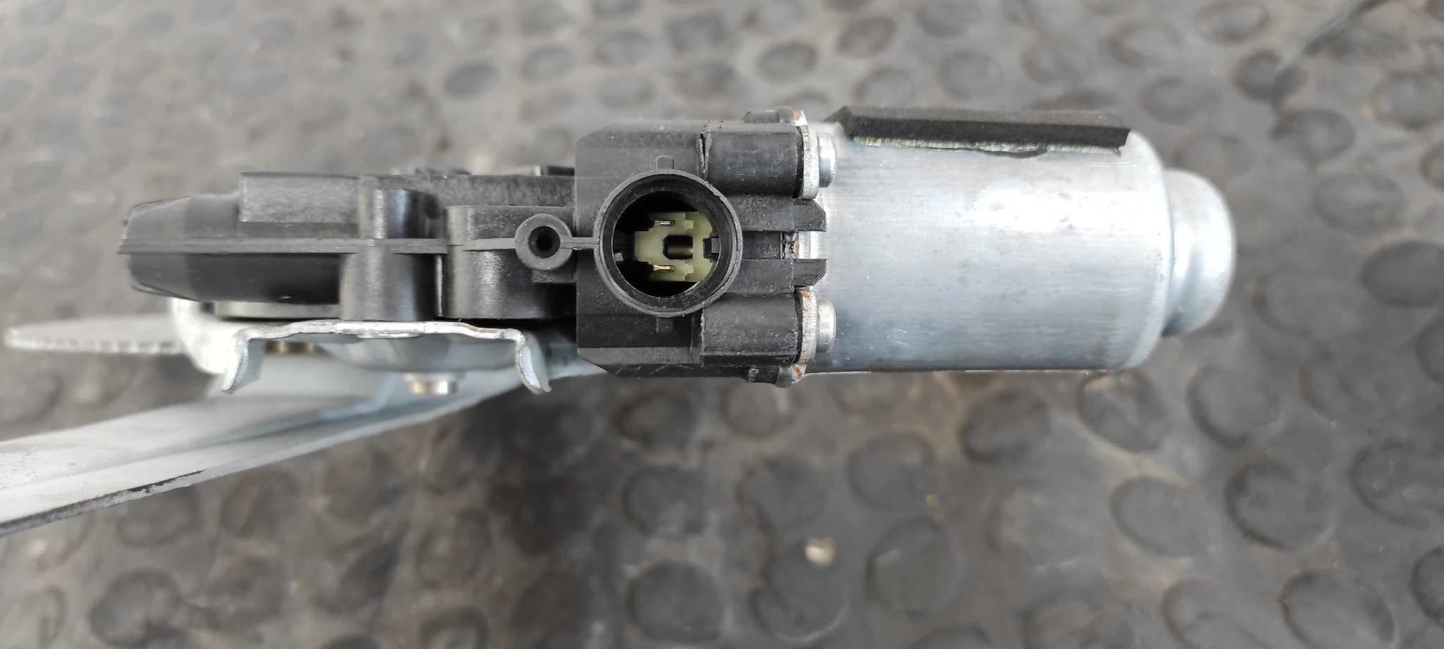 Recambio de ELEVALUNAS TRASERO DERECHO para NISSAN NOTE (E11E) Acenta CR14DE referencia OEM IAM 400929B   - DORADO 3