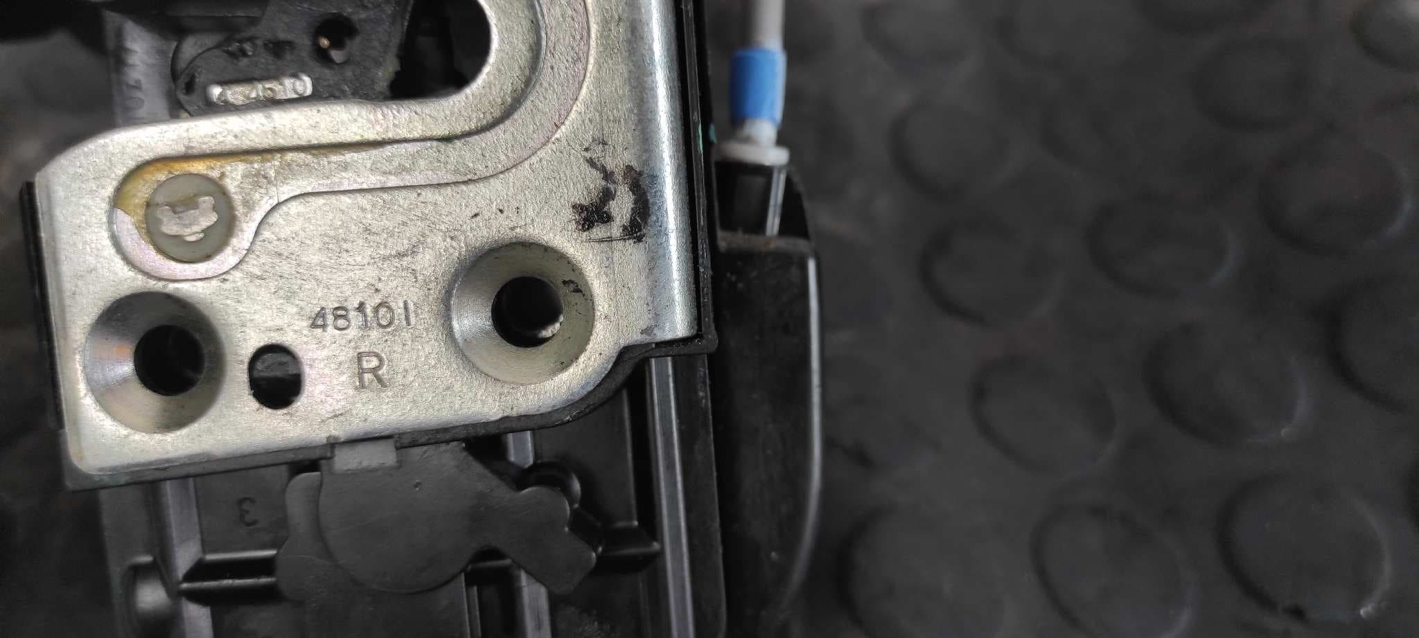 Recambio de CERRADURA PUERTA TRASERA DERECHA para NISSAN NOTE (E11E) Acenta CR14DE referencia OEM IAM XRRC   - DORADO 5