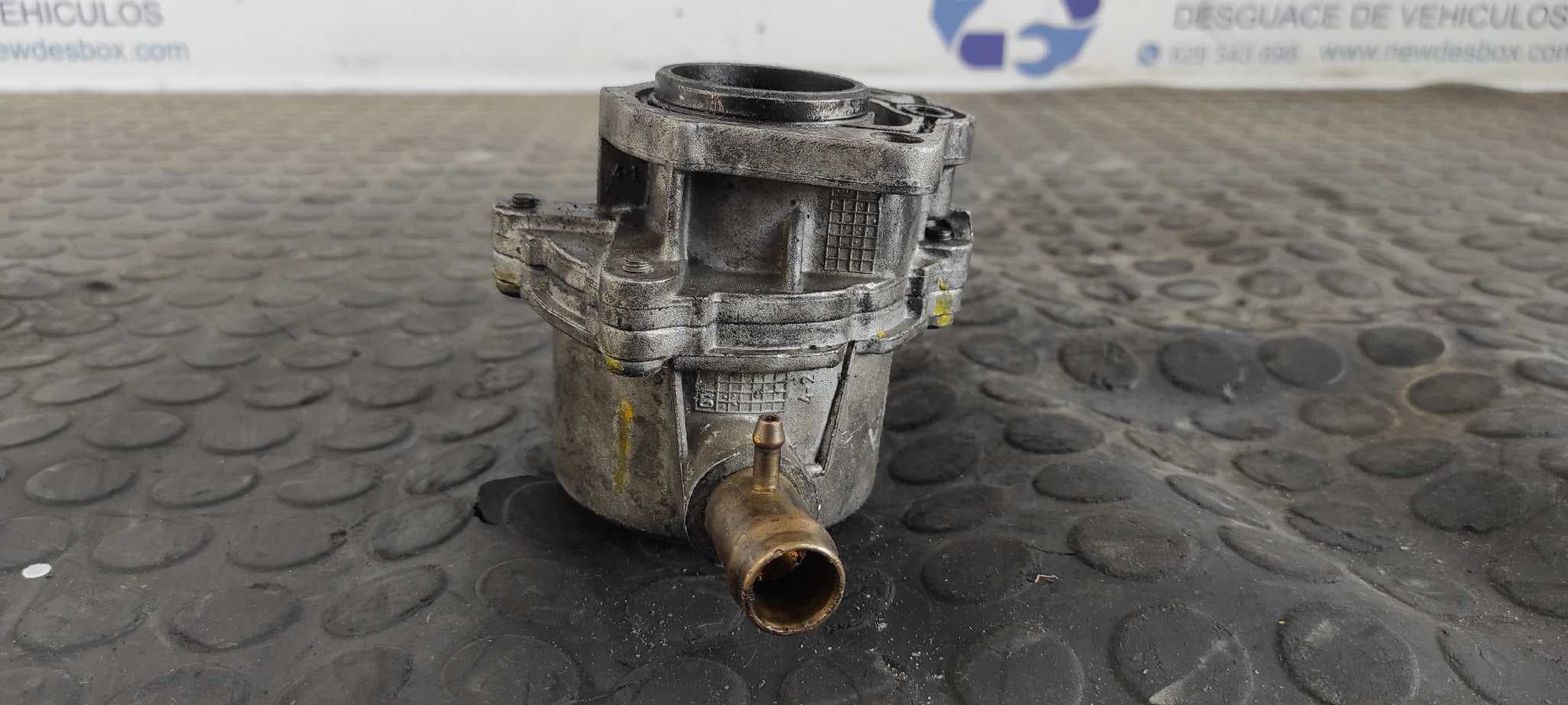 Recambio de DEPRESOR FRENO / BOMBA VACIO para RENAULT KANGOO (F/KC0) F8Q662 referencia OEM IAM 8200031420 4