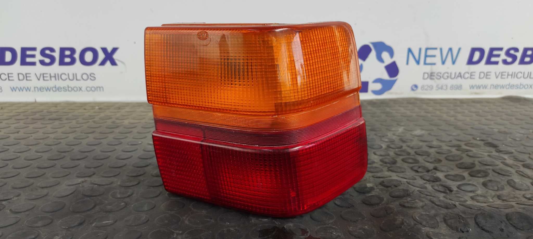 Recambio de PILOTO TRASERO DERECHO para AUDI 100 BERLINA (C4) Básico AAR referencia OEM IAM 443945222   - BLANCO