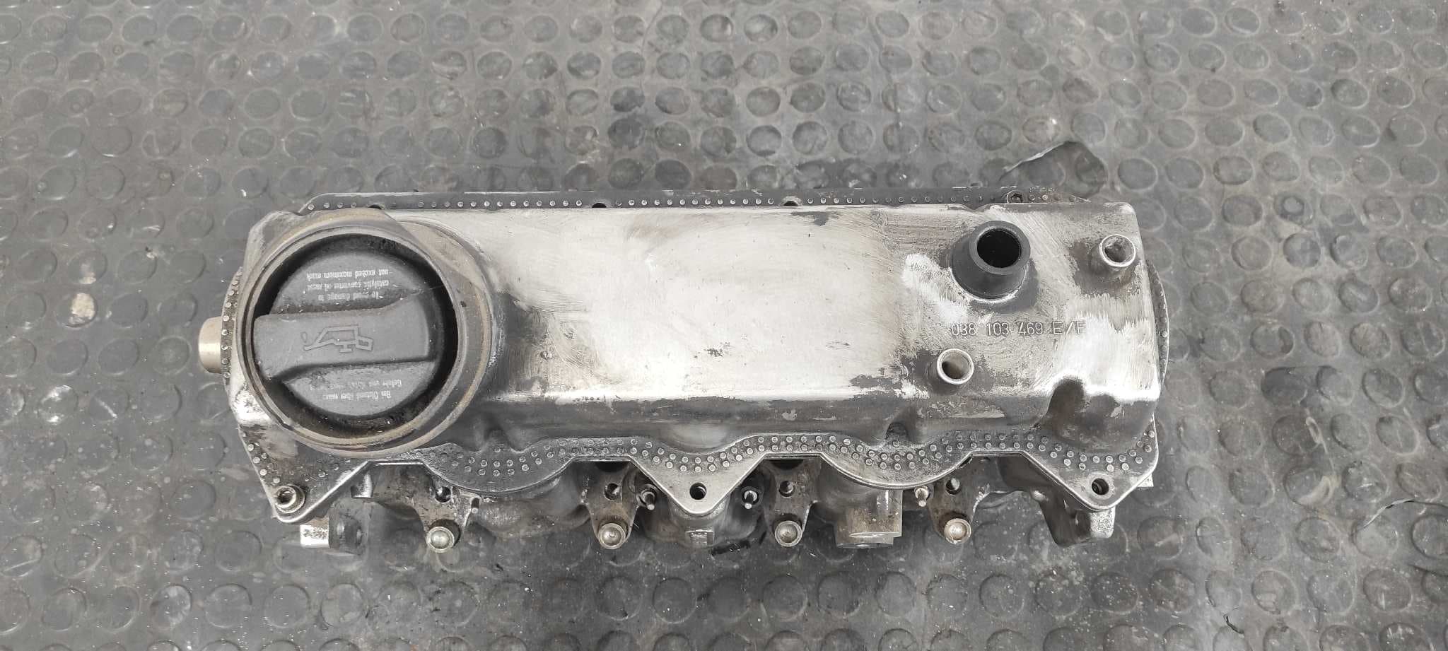 Recambio de CULATA para SEAT IBIZA (6K1) AGP referencia OEM IAM 038103373E    - AZUL 6
