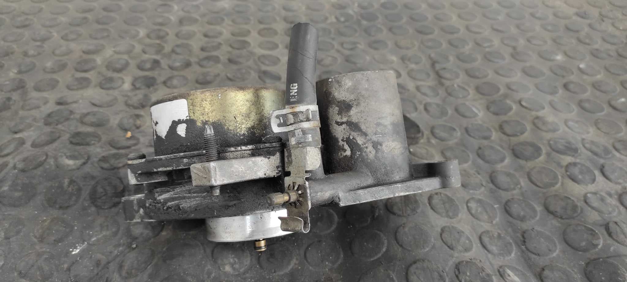 Recambio de DEPRESOR FRENO / BOMBA VACIO para FORD TRANSIT CAJA CERRADA, LARGA (FY) (2000 =>) 2.0 TDE CAT F3FA referencia OEM IAM    - BLANCO 5