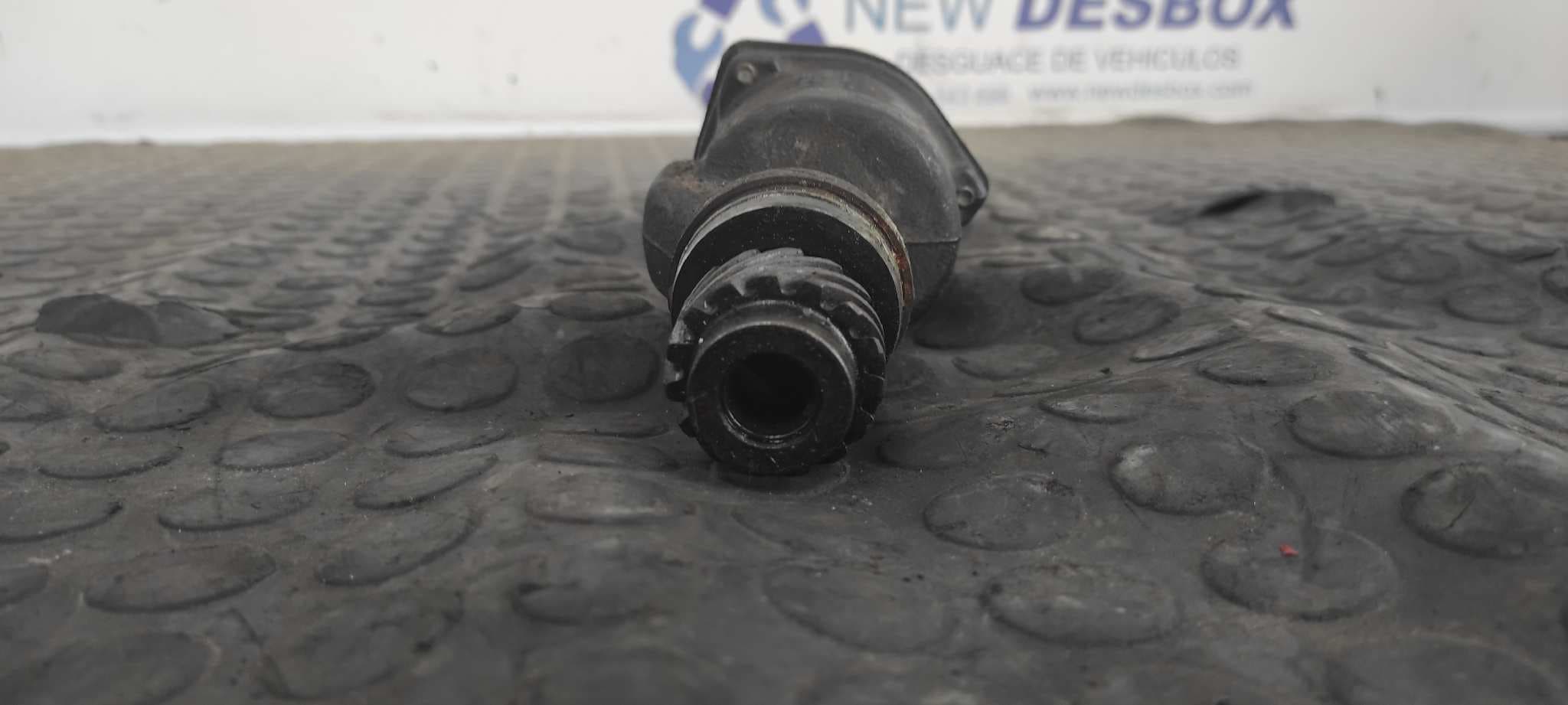 Recambio de DEPRESOR FRENO / BOMBA VACIO para SEAT INCA (6K9) 1.9 D CLX Familiar 1Y referencia OEM IAM 028207A   - BLANCO 3