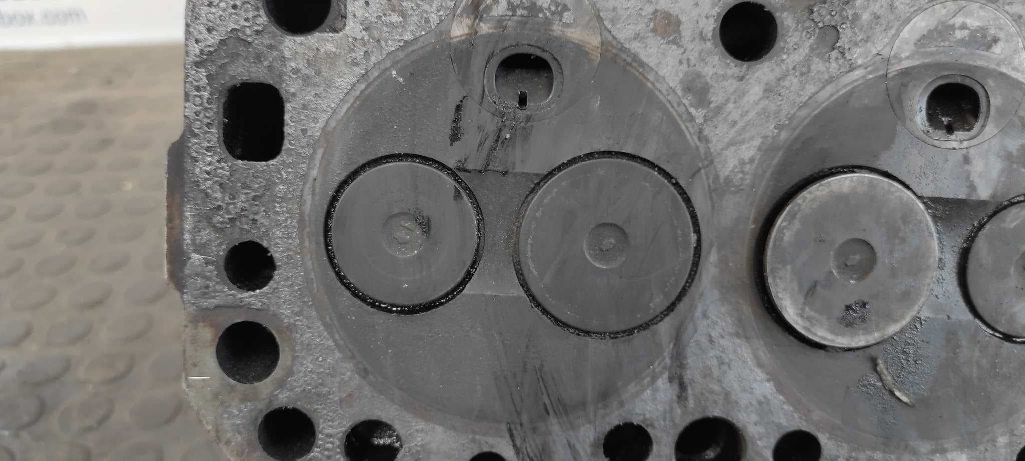 Recambio de CULATA para ISUZU VAN MIDI referencia OEM IAM G55 01B 7Y 9