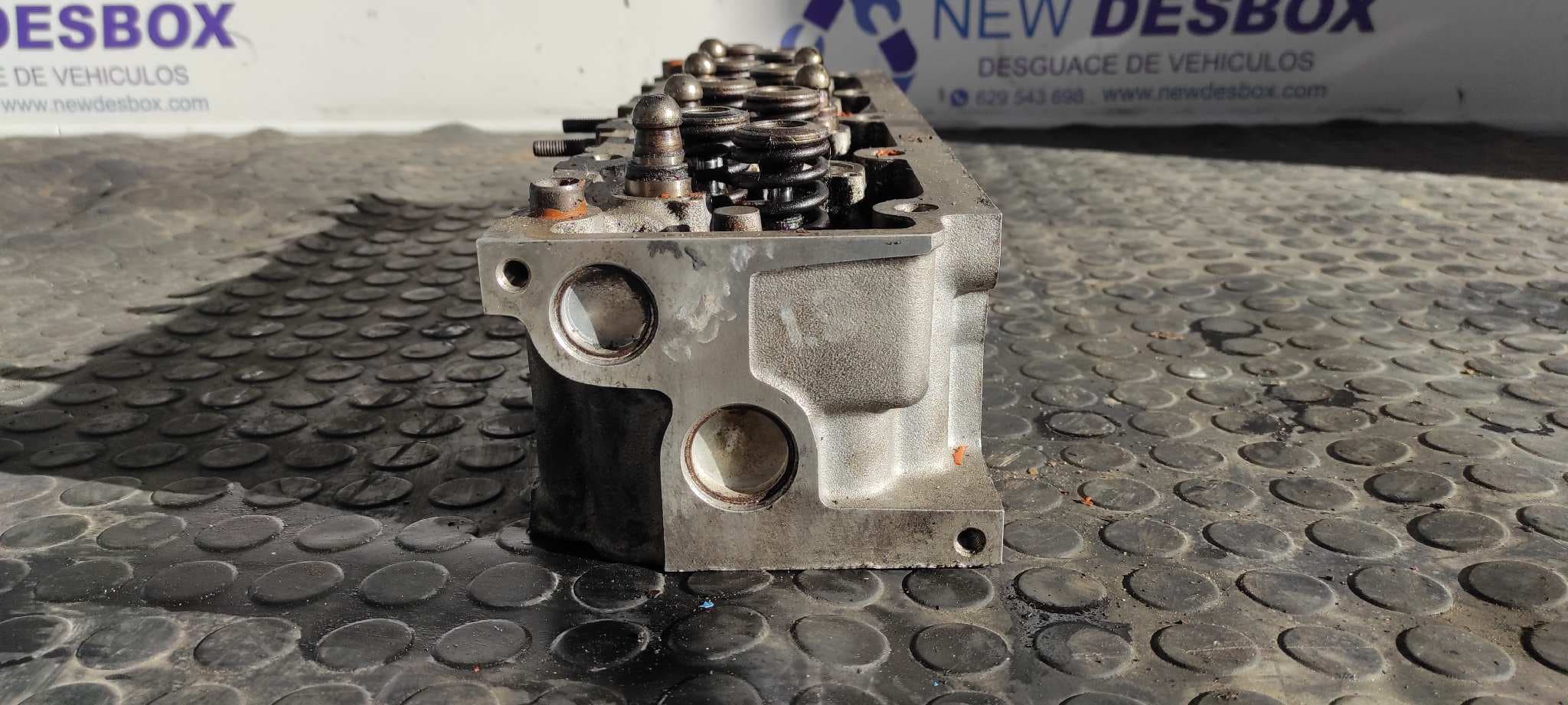 Recambio de CULATA para OPEL VECTRA A referencia OEM IAM 90209897 5