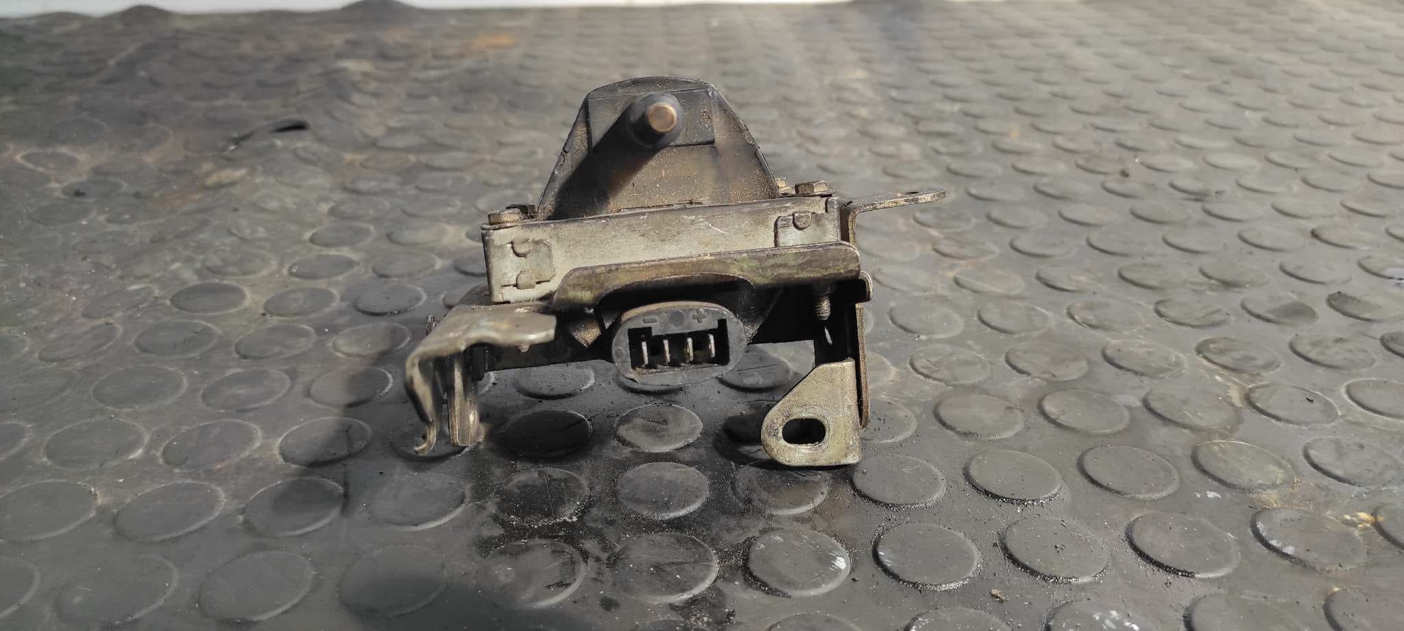 Recambio de BOBINA ENCENDIDO para PEUGEOT 205 BERLINA H1A referencia OEM IAM BTR02 6