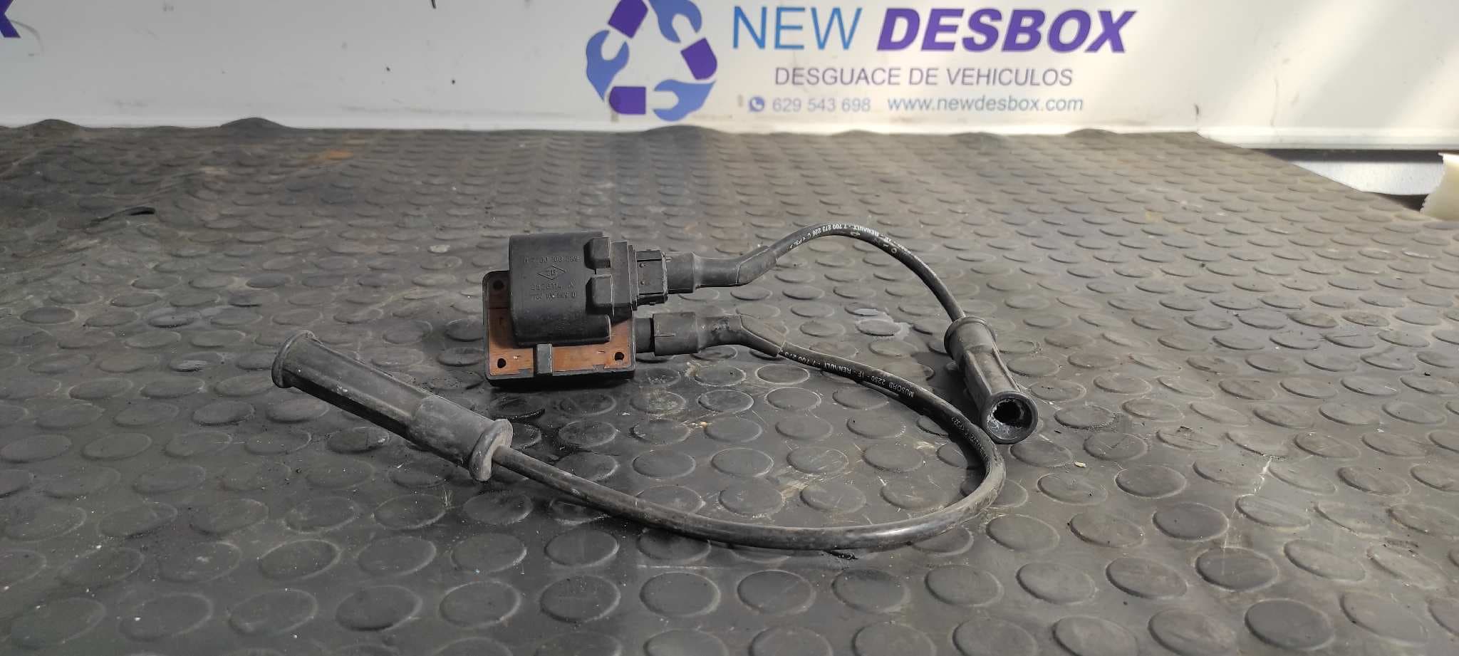 Recambio de BOBINA ENCENDIDO para RENAULT MEGANE I CLASSIC (LA0) K7M referencia OEM IAM 7700100589