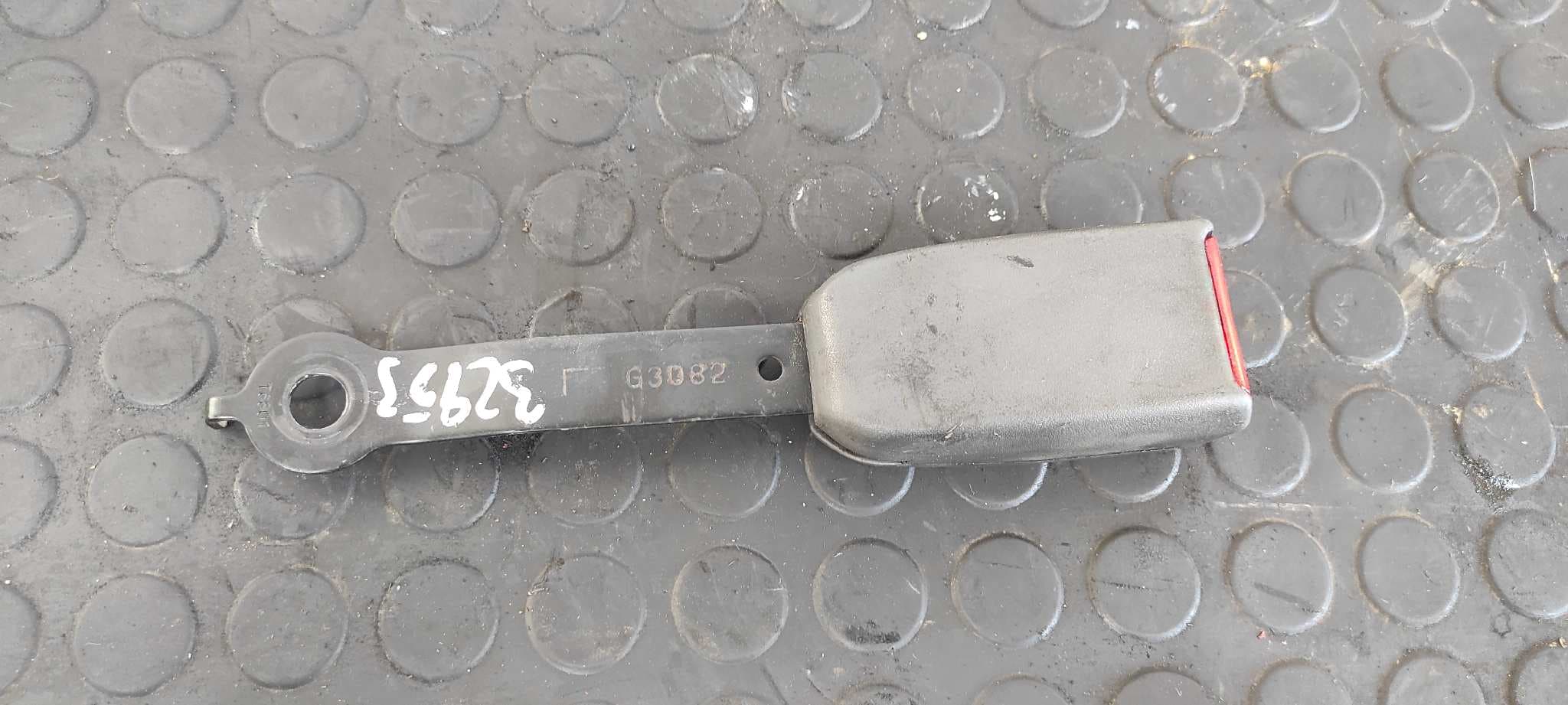 Recambio de CINTURON DELANTERO IZQUIERDO para MITSUBISHI GALLOPER (HYUNDAI) 2.5 Turbodiesel 4D56 referencia OEM IAM TK523 - AZUL