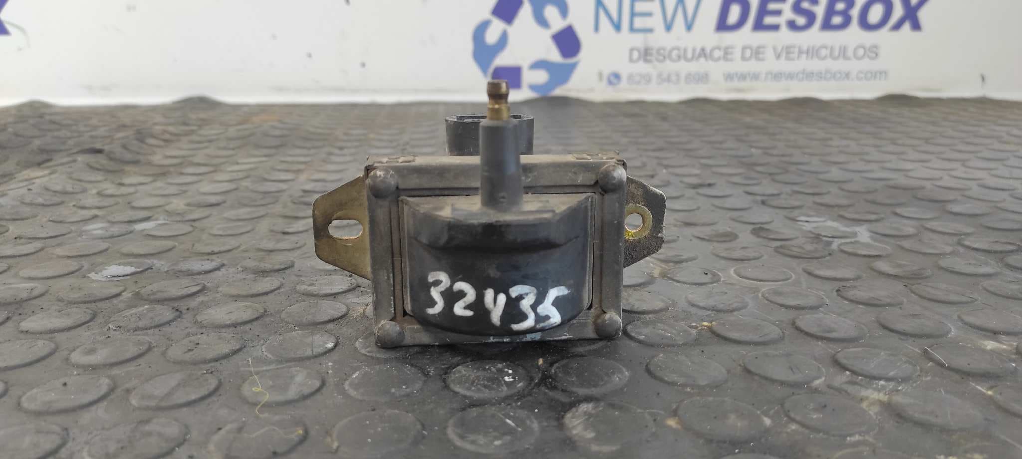 Recambio de BOBINA ENCENDIDO para PEUGEOT 205 BERLINA * 1G1E referencia OEM IAM STR02   - BLANCO