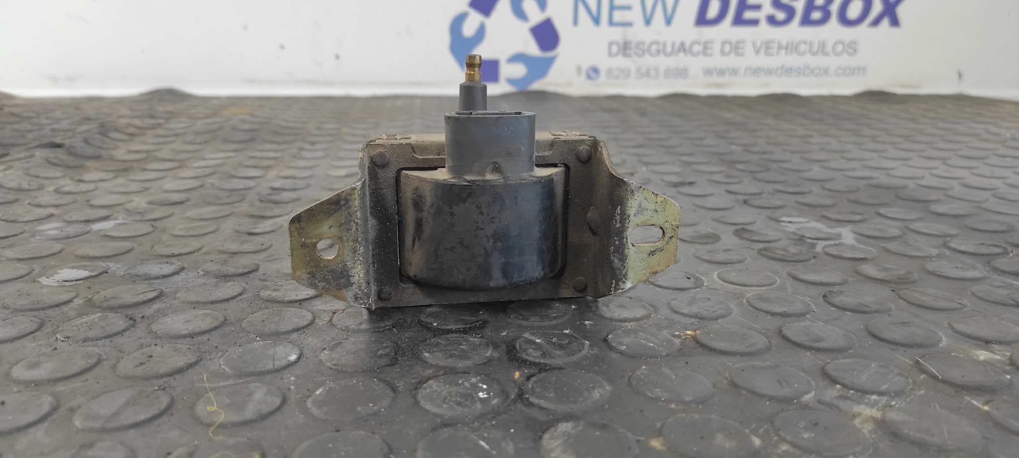 Recambio de BOBINA ENCENDIDO para PEUGEOT 205 BERLINA * 1G1E referencia OEM IAM STR02   - BLANCO 5