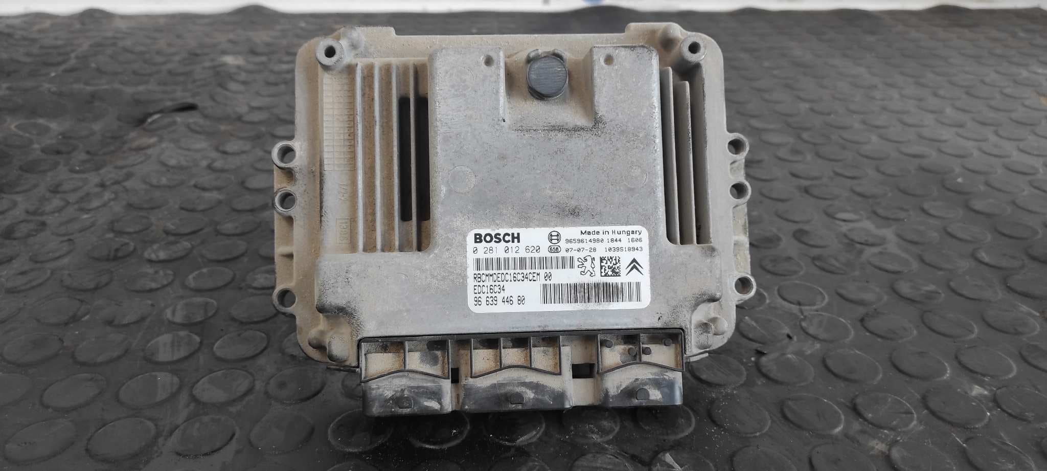 Recambio de CENTRALITA MOTOR UCE para CITROEN BERLINGO CUADRO L1 9HW referencia OEM IAM 9663944680   - BLANCO
