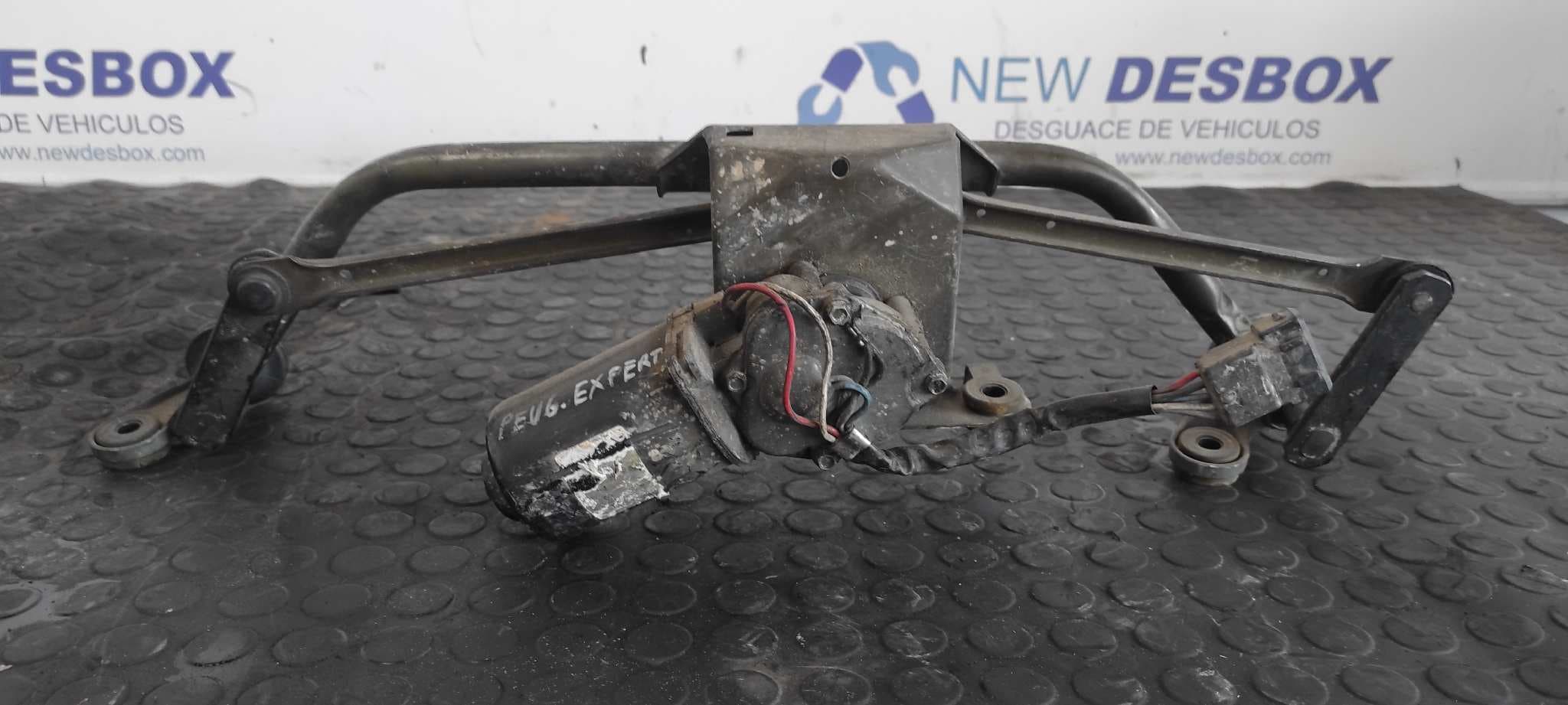 Recambio de MOTOR LIMPIA DELANTERO para PEUGEOT EXPERT KASTEN referencia OEM IAM 53547302 3